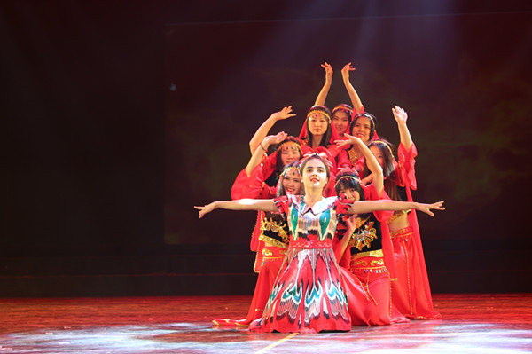 91社区
2016年“My Heart Goes with You” 迎新晚会圆满落幕