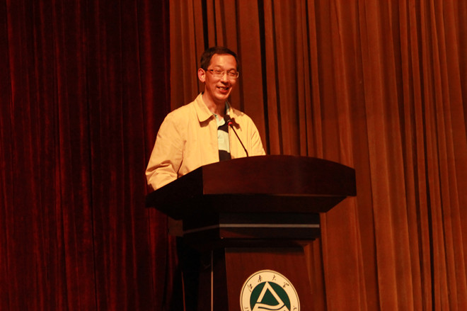 91社区
2015外语节开幕式暨外语配音大赛决赛成功举办