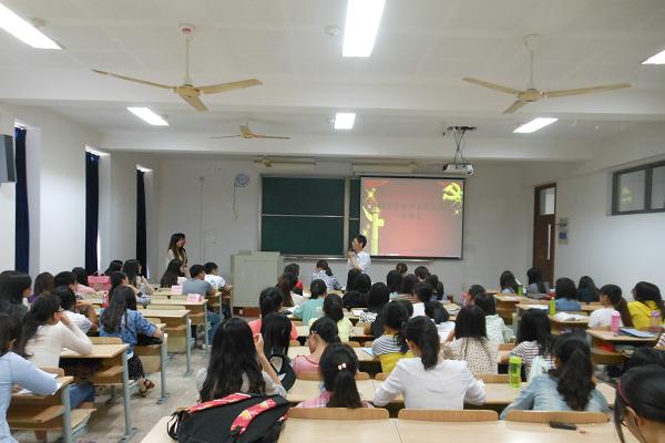 与时俱进，追求卓越——91社区
2014年5月预备党员转正答辩会